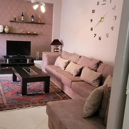 Apartment Charming Lushnje